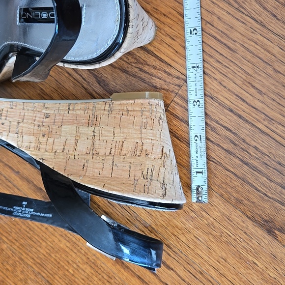 Bandolino Women's 8M Black Patent Leather Cork Wedge Dressy Sandal - Picture 8 of 12